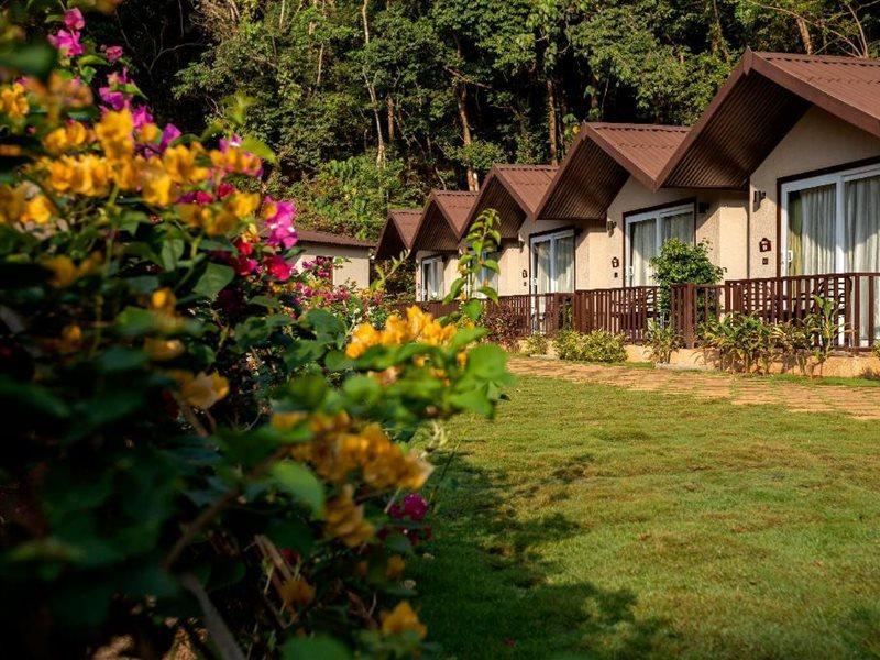 Stone Wood Premier Gokarna Hotel Gokarna  Exterior foto