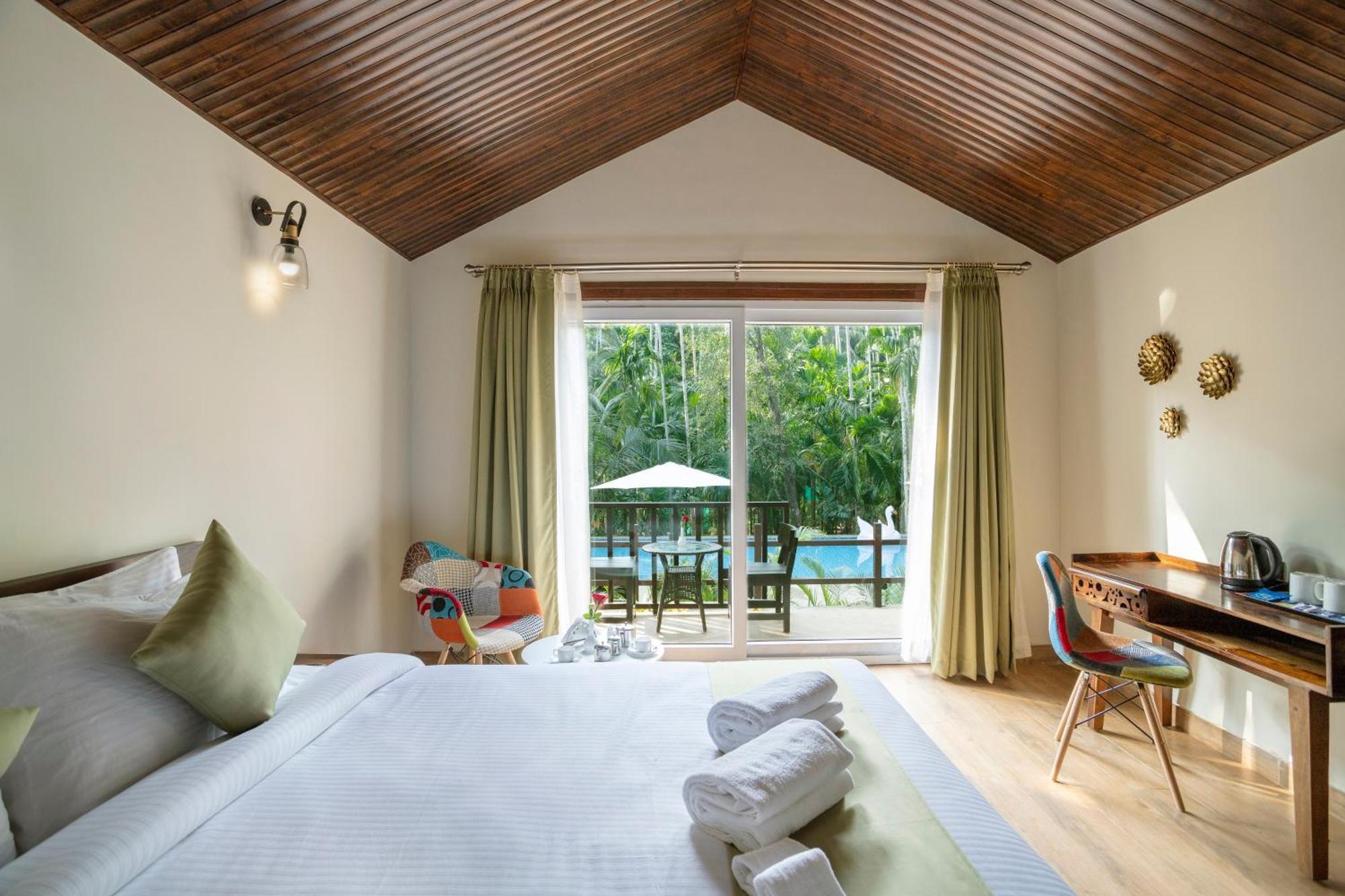 Stone Wood Premier Gokarna Hotel Gokarna  Exterior foto