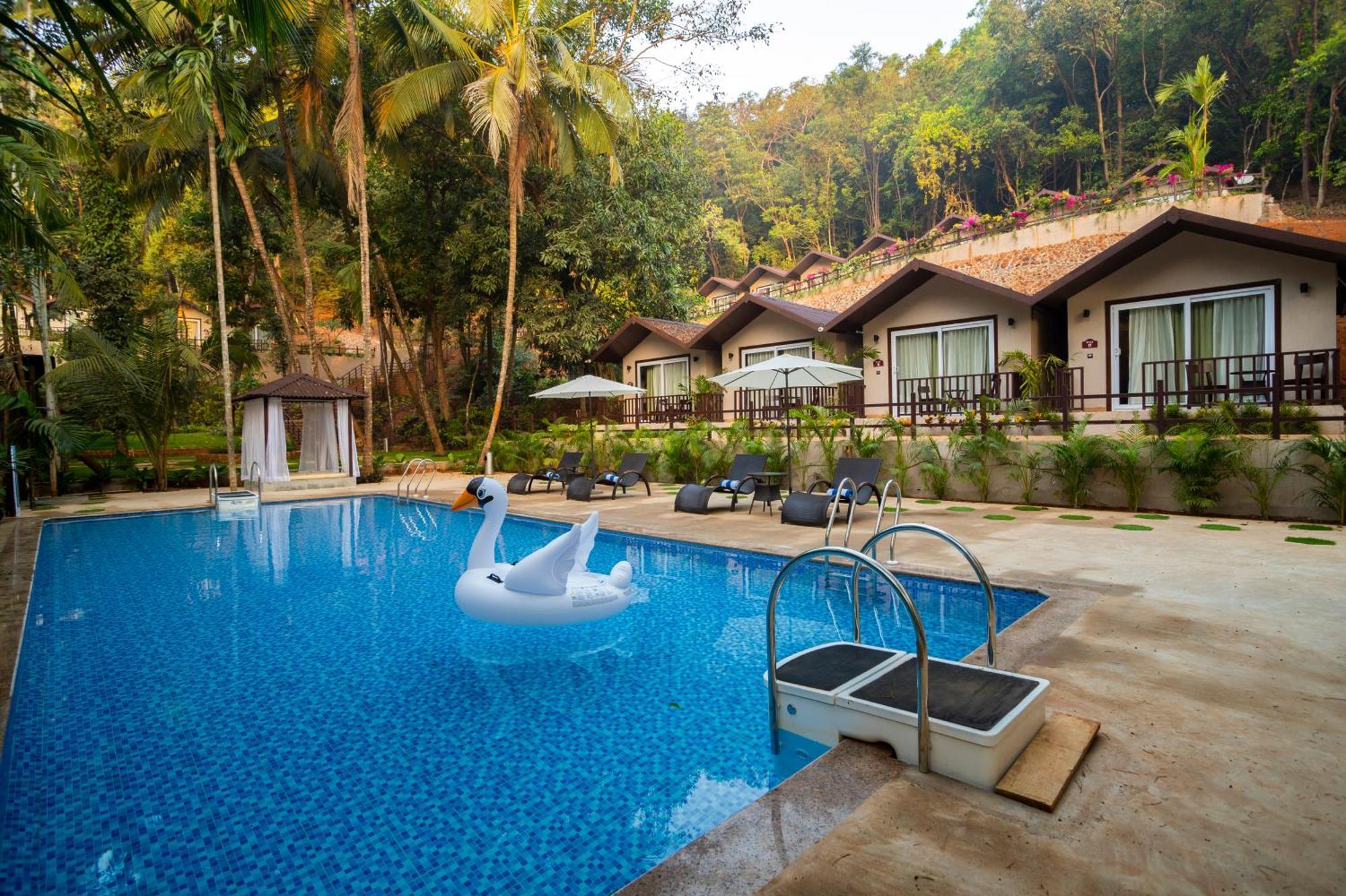 Stone Wood Premier Gokarna Hotel Gokarna  Exterior foto