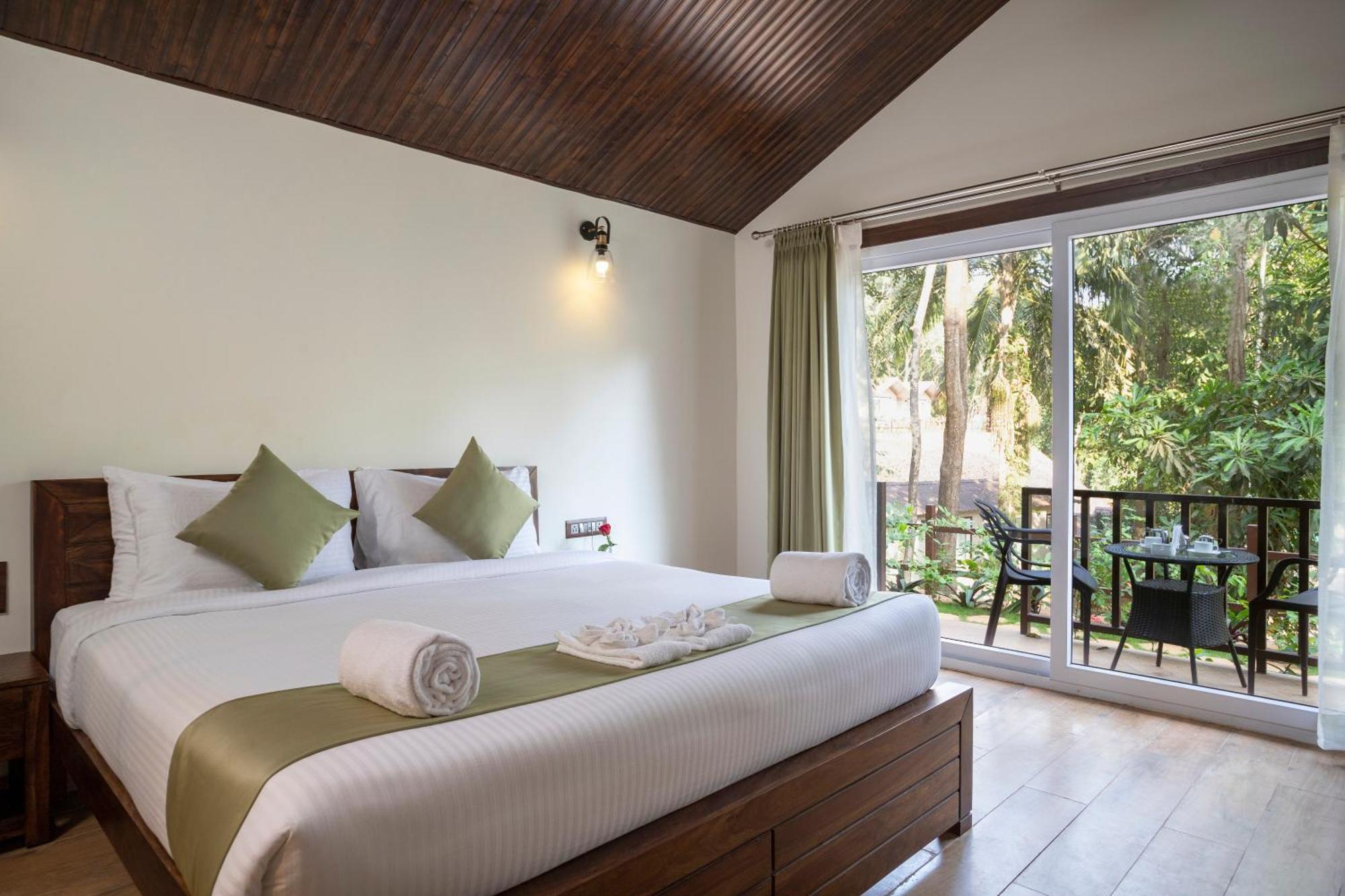 Stone Wood Premier Gokarna Hotel Gokarna  Exterior foto