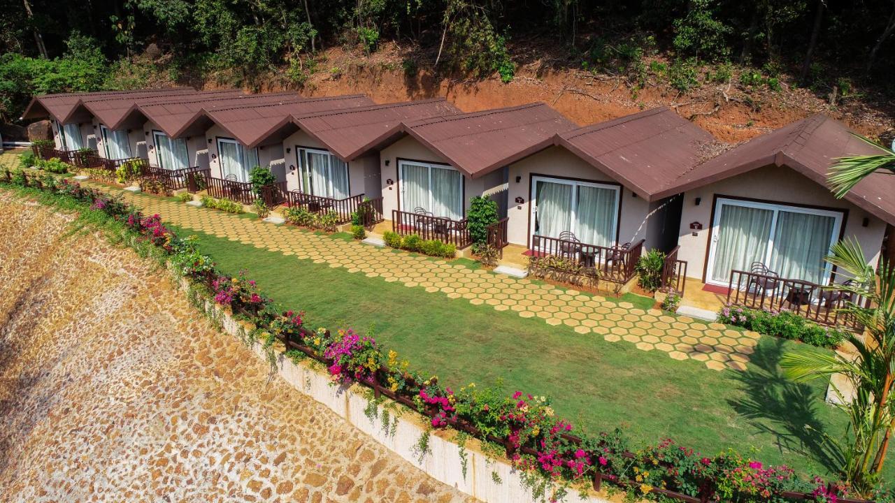 Stone Wood Premier Gokarna Hotel Gokarna  Exterior foto