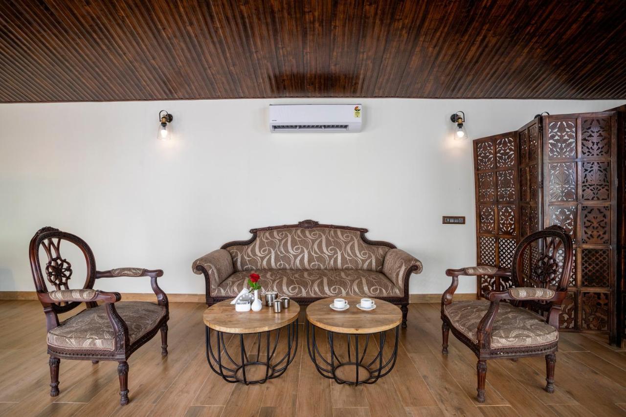 Stone Wood Premier Gokarna Hotel Gokarna  Exterior foto